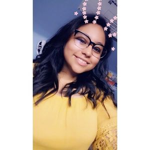 Meet your Posher, Rocio